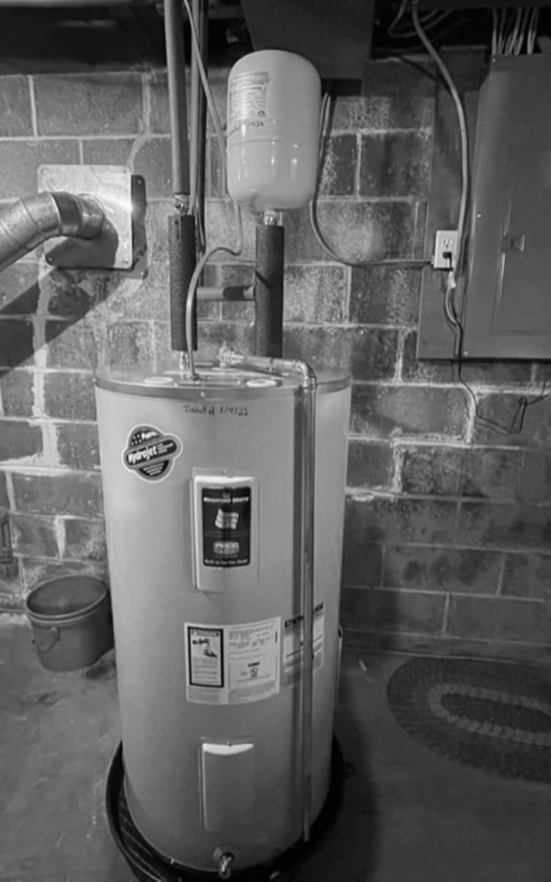 electric water heater tank install_mid verticle