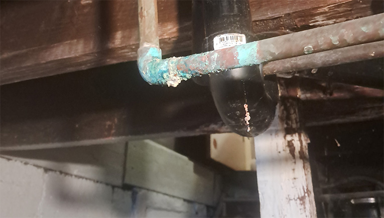 pitting pipe that could freeze and burst pipe