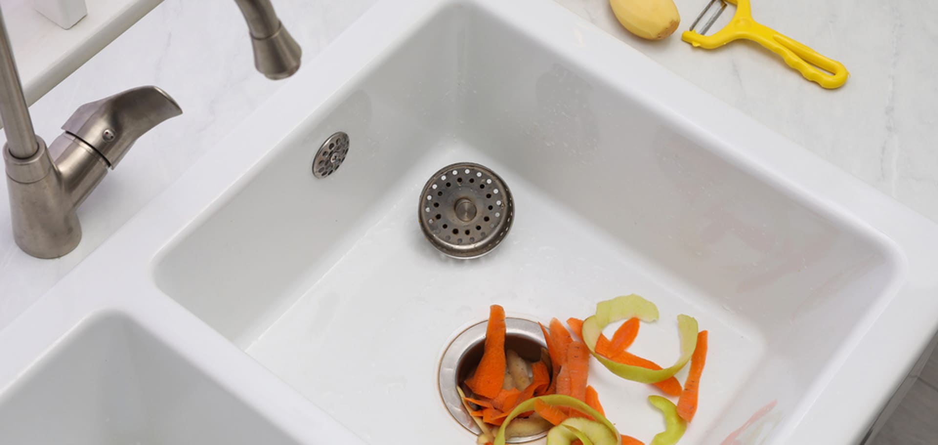 under sink garbage disposal